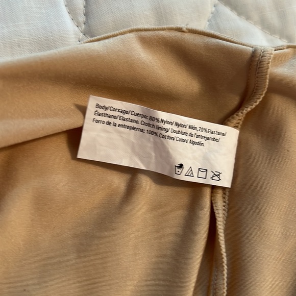 SELF EXPRESSIONS BY MAIDENFORM SIZE 2XL BEIGE NEW WITHOUT TAGS SHAPEWEAR - Picture 5 of 5